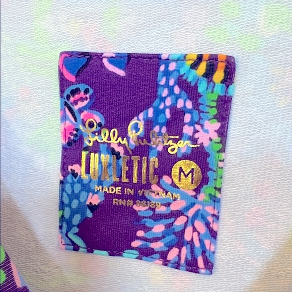Lilly Pulitzer Luxletic Purple Berry Colony Conga Blythe Pullover UPF 50+ Top ~ - Picture 7 of 14